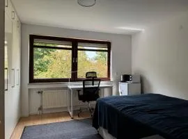 Schönes ruhiges Privatzimmer