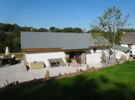 Yondhill Barn