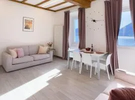 Belvedere 237A Lakeview Luxury Apartment