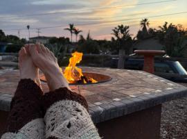 Seaside Garden Escape, A Stroll to the Beach!, hotel v destinaci Grover Beach
