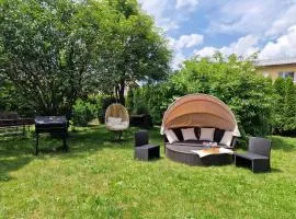 Apartment near Red Bull Ring with garten