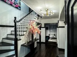 Luxe Home! 10mins EWR-20 American Dream-30 NYC