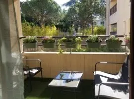 Appartement cosy centre Uzès, parking gratuit, piscine