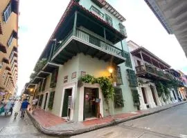 private apartment best location downtown