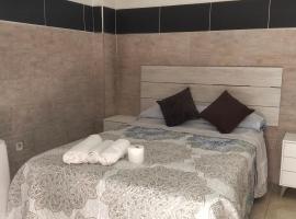 Alojamiento Zaidín, hotel v destinaci Granada