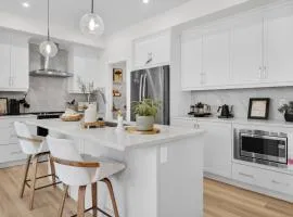 Luxury AC Family Friendly Sleeps 7