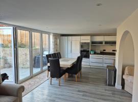 3 Bay Tree Close, kis&aacute;llatbar&aacute;t sz&aacute;ll&aacute;s Loudwater v&aacute;ros&aacute;ban