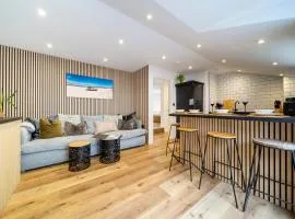 The Flat - Brand new renovation in amazing location