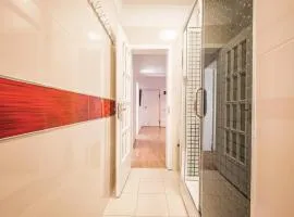 Leti Apartment Bazaar Charm