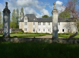 LOGIS du Château du Bois Doucet, B&B/chambre d'hôtes à Bignoux