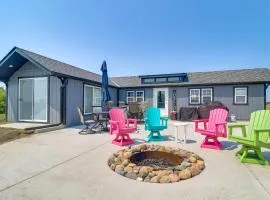 Pet-Friendly Cabin with Lake Access and Patio in Dent