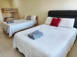Riverine Diamond 7 RDB Studio CK - Free 1 Parking, Netflix & Cozy Retreat Couples, Families