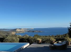 Ander, Hotel in Es Cubells