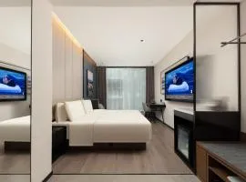 Atour Hotel Fuzhou Financial Street Wanda Guangming Harbour Metro Station