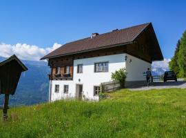 Beim Rauter - Emberger Alm, hotel v destinaci Greifenburg