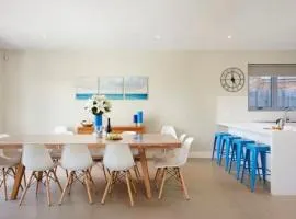 Bayview Bliss Beachfront Escape Rye