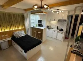 Cozy Escape at The Avenue