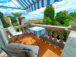 Sunshine Villa Mary