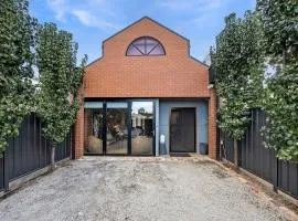 Boutique Barn