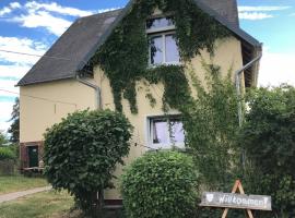 Mitten im Garten, hotel in Lötzbeuren