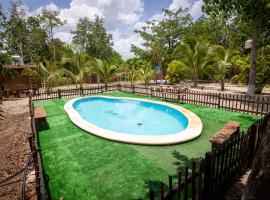 Glamping Solferino-Holbox Coast, Hotel in Solferino 