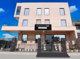 Collection O Taj Nagri Basai โรงแรมในTājganj