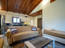 Seaside Serenity Retreat - Nea Makri by ΜΡS
