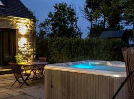 Bluebell Cottage - with hottub