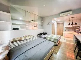 Student Park 507 by We Stay