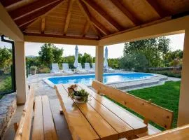Villa Magic with heated pool
