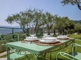 CASA ROSSA - Un'oasi in mezzo alla natura