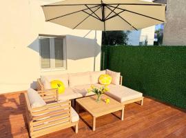 Teo's house, hotel u gradu Asprovalta