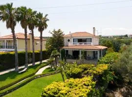 Villa Luxury Garden Kiato