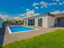 Villa Kristina - Makarska by Villas Guide