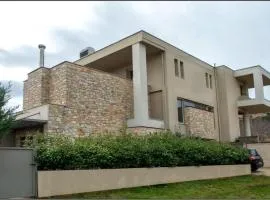 Ioannina Amazing Deluxe Apartment