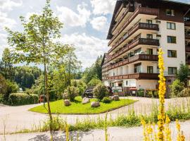 Gemütliches Apartment mit Balkon nähe Hallstatt, hotel v destinaci Steinach