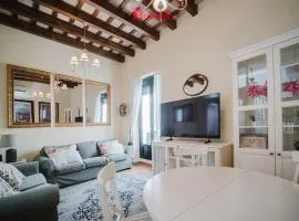 Casa Guirigay