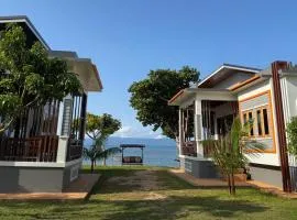 Phangan Beachside Villa