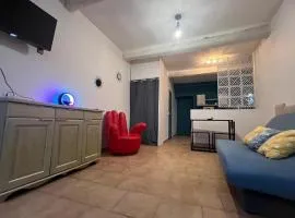 Cosy Studio proche Lac Salagou