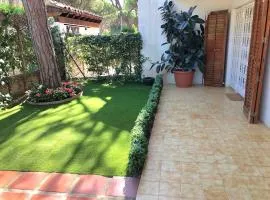 El PI Apartamento con jardín a 2 minutos playa y 2 minutos centro