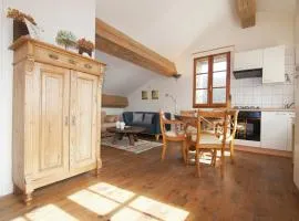 Very nice cottage with studio on a domain with heated pool