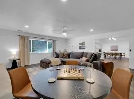 A Cozy Home | Games | Dogs OK