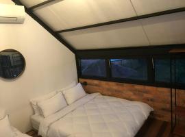 Rumah Abah Homestay, farma v destinaci Kampong Baroh