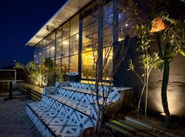 Little Wing, hotel v destinaci Diabat