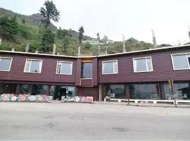 Midway by Wild Oasis