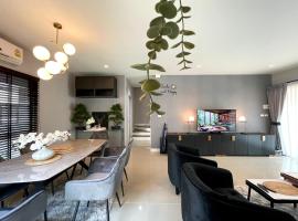 AnnaHome90Latkrabang, hotel v destinaci Ban Khlong Prawet