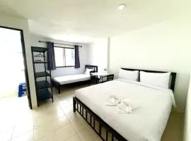 Patong Canal Villa 210