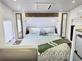 Tiny home in Bayswater, minicasa en Bayswater