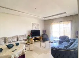 Luxurious and modern 2BR with View and Pool
