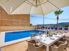 Hgieri Holiday Home